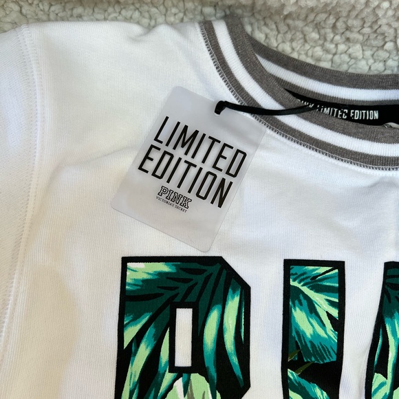 Victoria’s Secret PINK Collegiate Crew Neck Sweat Shirt Top Tropical Fern Palm S - Picture 3 of 8